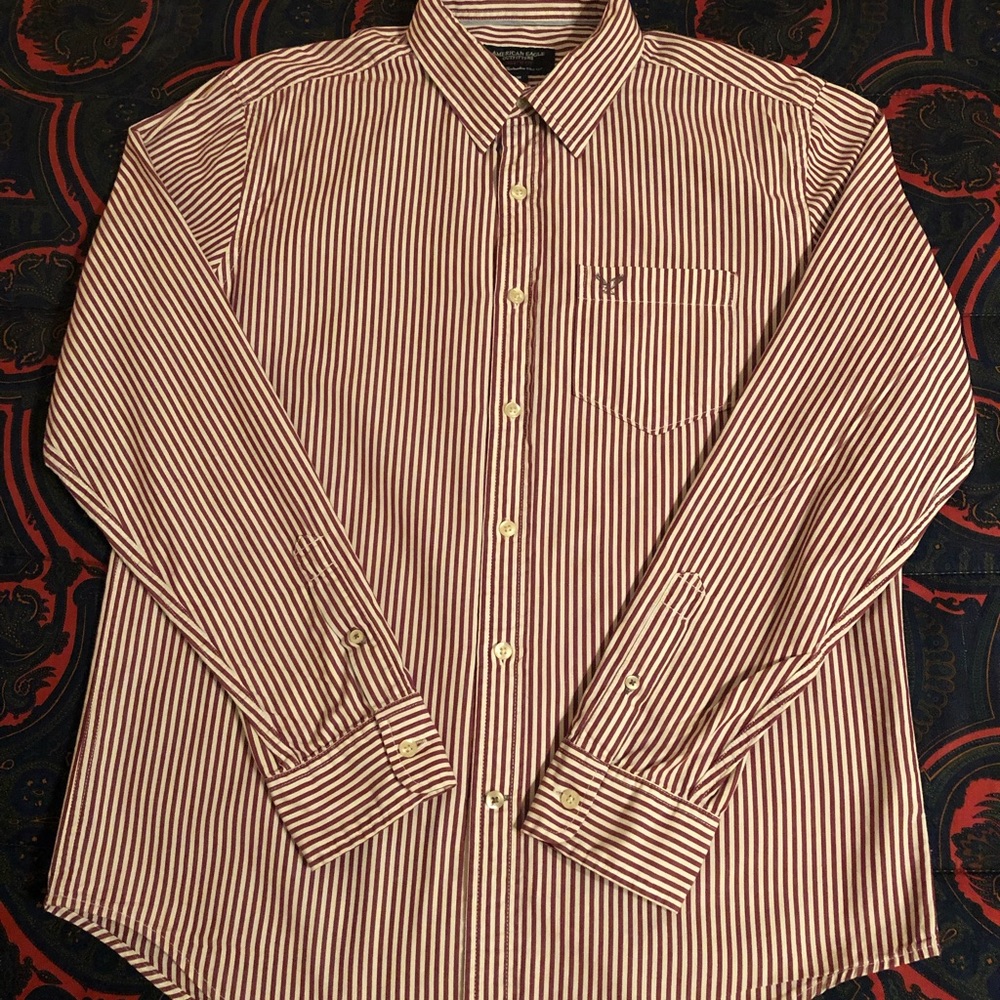 American Eagle Button Down